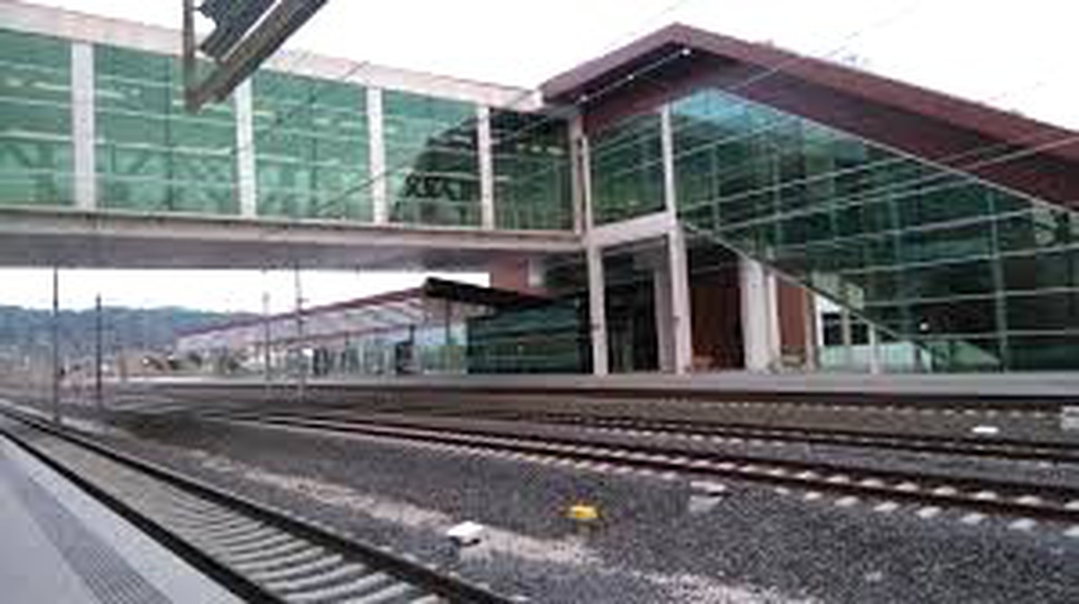 Yüksek Hızlı Tren hattının sefer saatleri değişiyor
