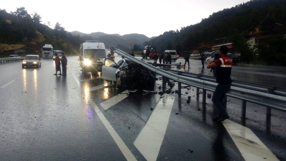 Kahramanmaraş\'ta trafik kazası: 4 yaralı