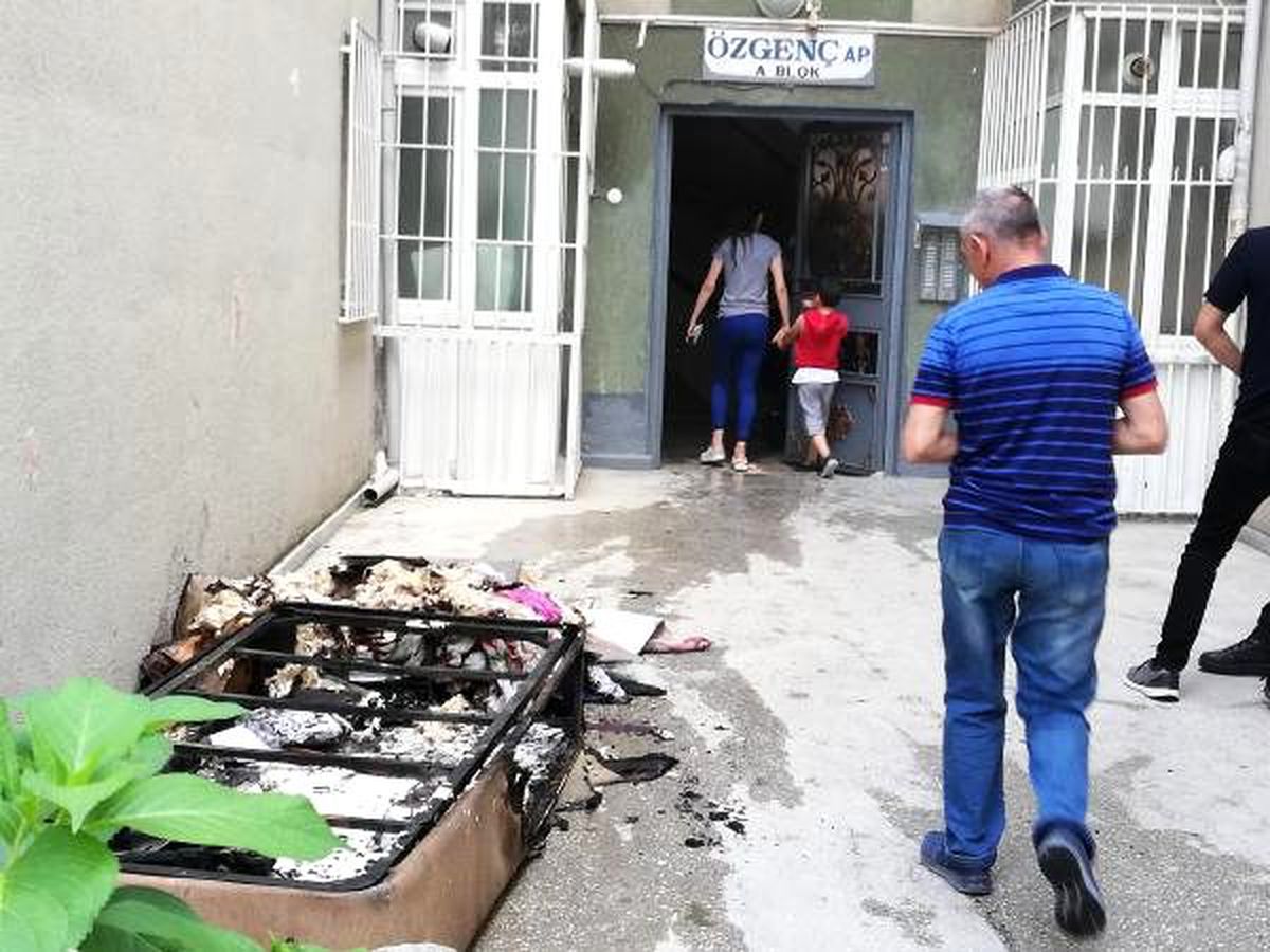Kibritle oynayan 6 yaşındaki çocuk yatağı tutuşturdu
