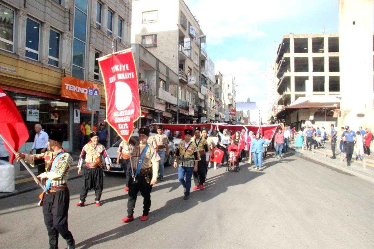 MHP\'den 15 Temmuz Demokrasi ve Milli Birlik yürüyüşü