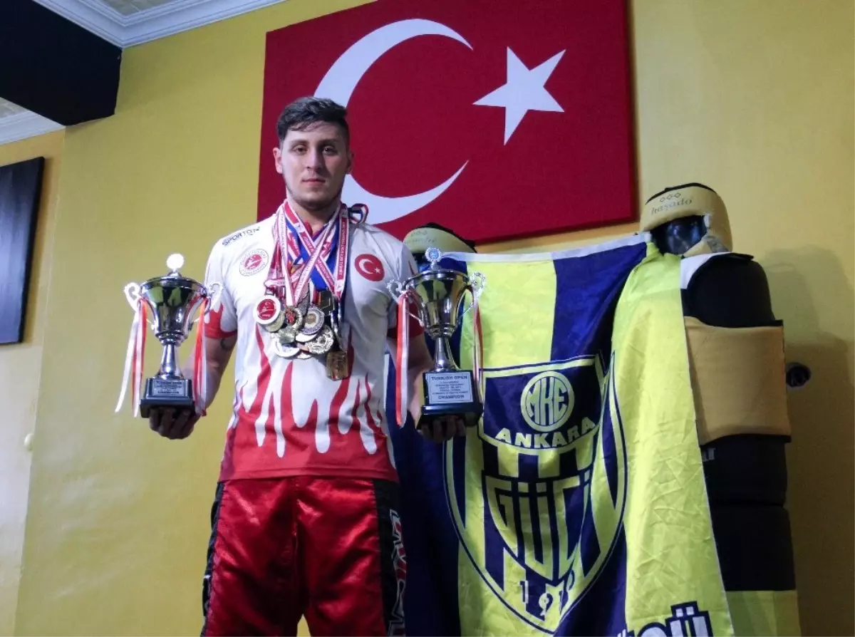 (Özel Haber) Kalecilikten Kick Boks Şampiyonluğuna