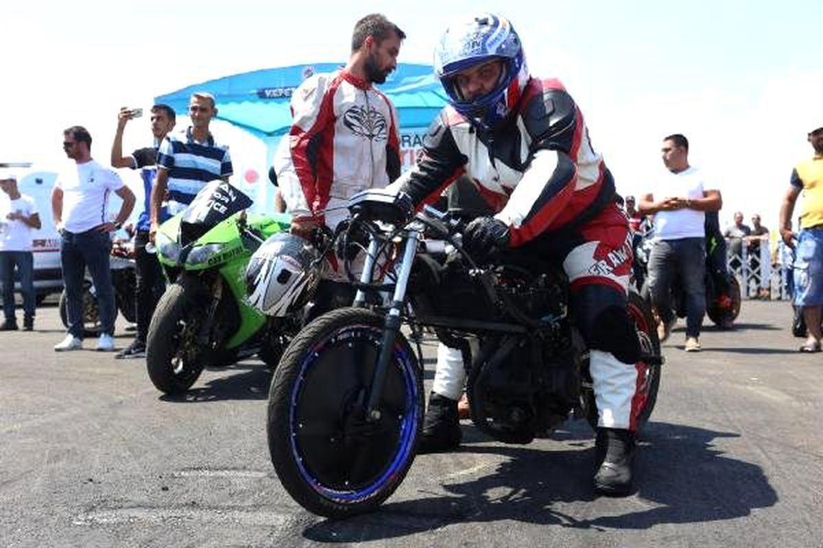 Türkiye Motodrag Şampiyonası Kepez\'de başladı
