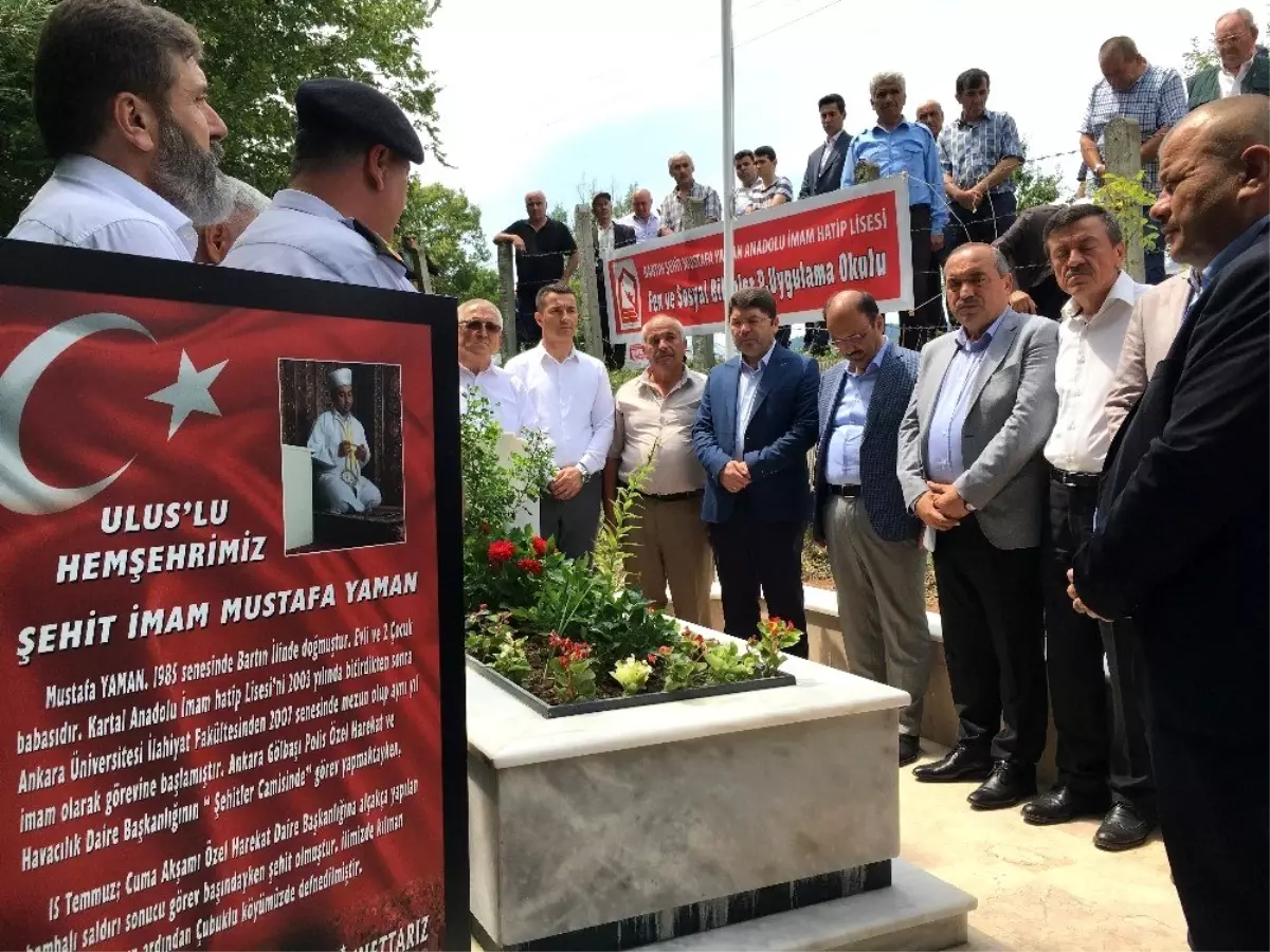 15 Temmuz şehidi Mustafa Yaman kabri başında anıldı