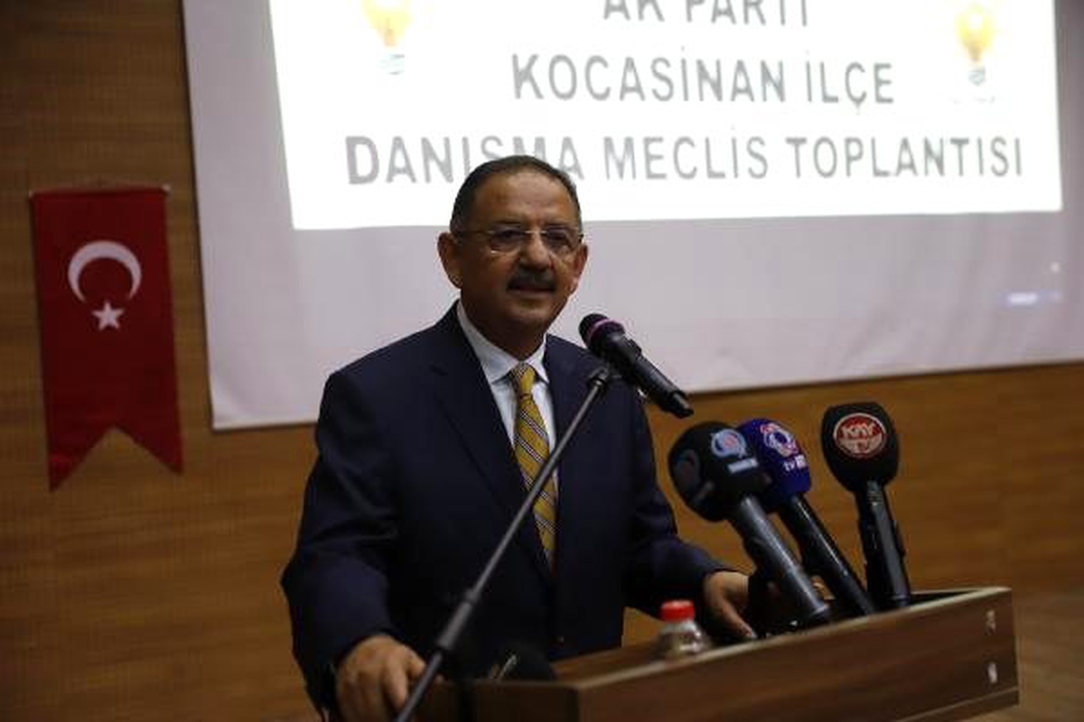 AK Parti\'li Özhaseki: Büyükkılıç\'ın istifa haberi yalandır
