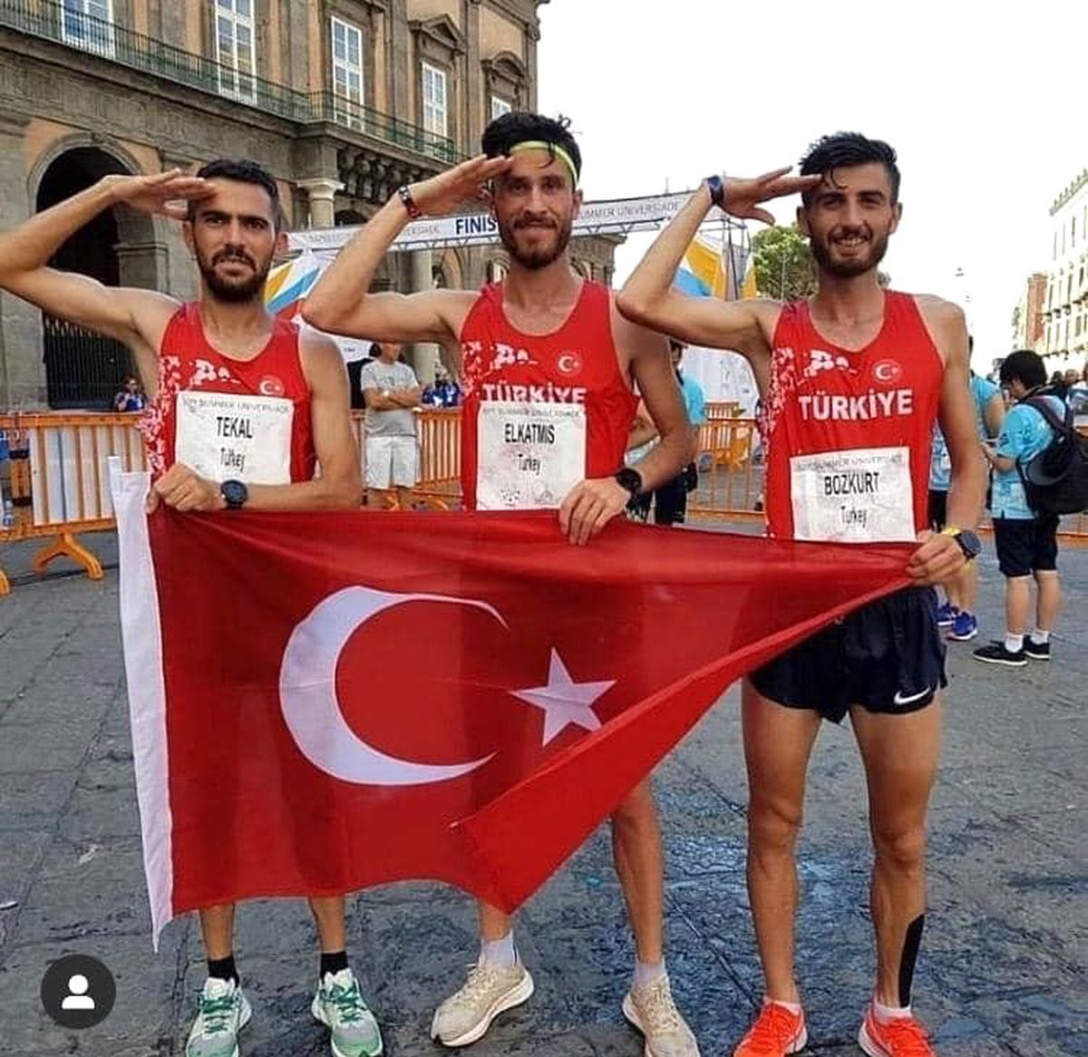 Atletizm Takımı İtalya\'da Türk Bayrağını Dalgalandırdı