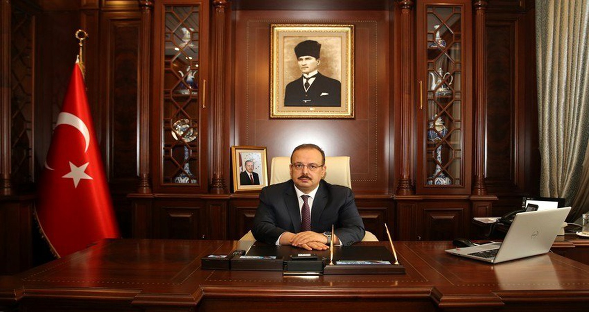 Bursa Valisi Yakup Canbolat\'tan 15 Temmuz mesajı