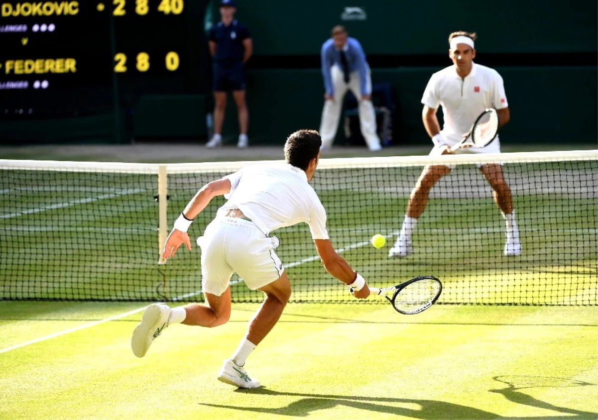 Federer\'i deviren Novak Djokovic, Wimbledon\'da şampiyon oldu