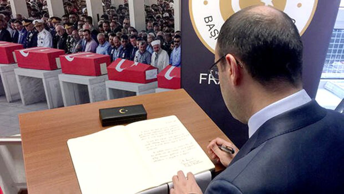 Frankfurt\'ta 15 Temmuz sergisi