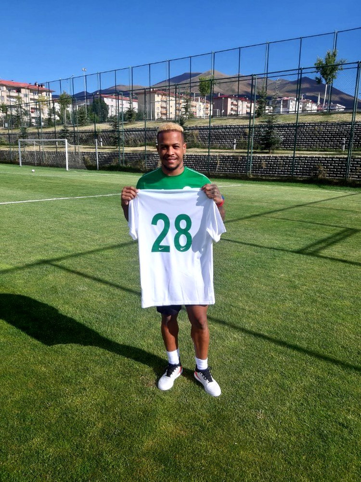 Giresunspor, Jonathan Del Valle ile 1+1 yıllık anlaşmaya vardı