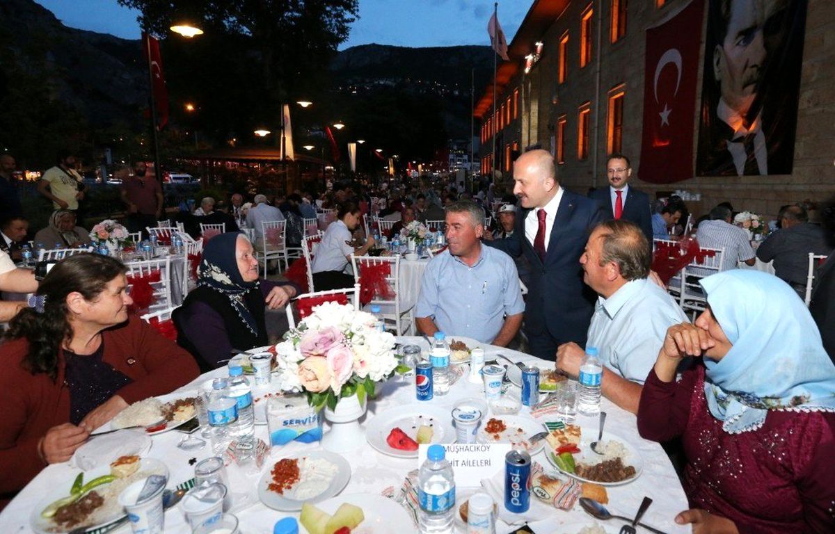 Şehit annesi istedi, vali hemen talimat verdi