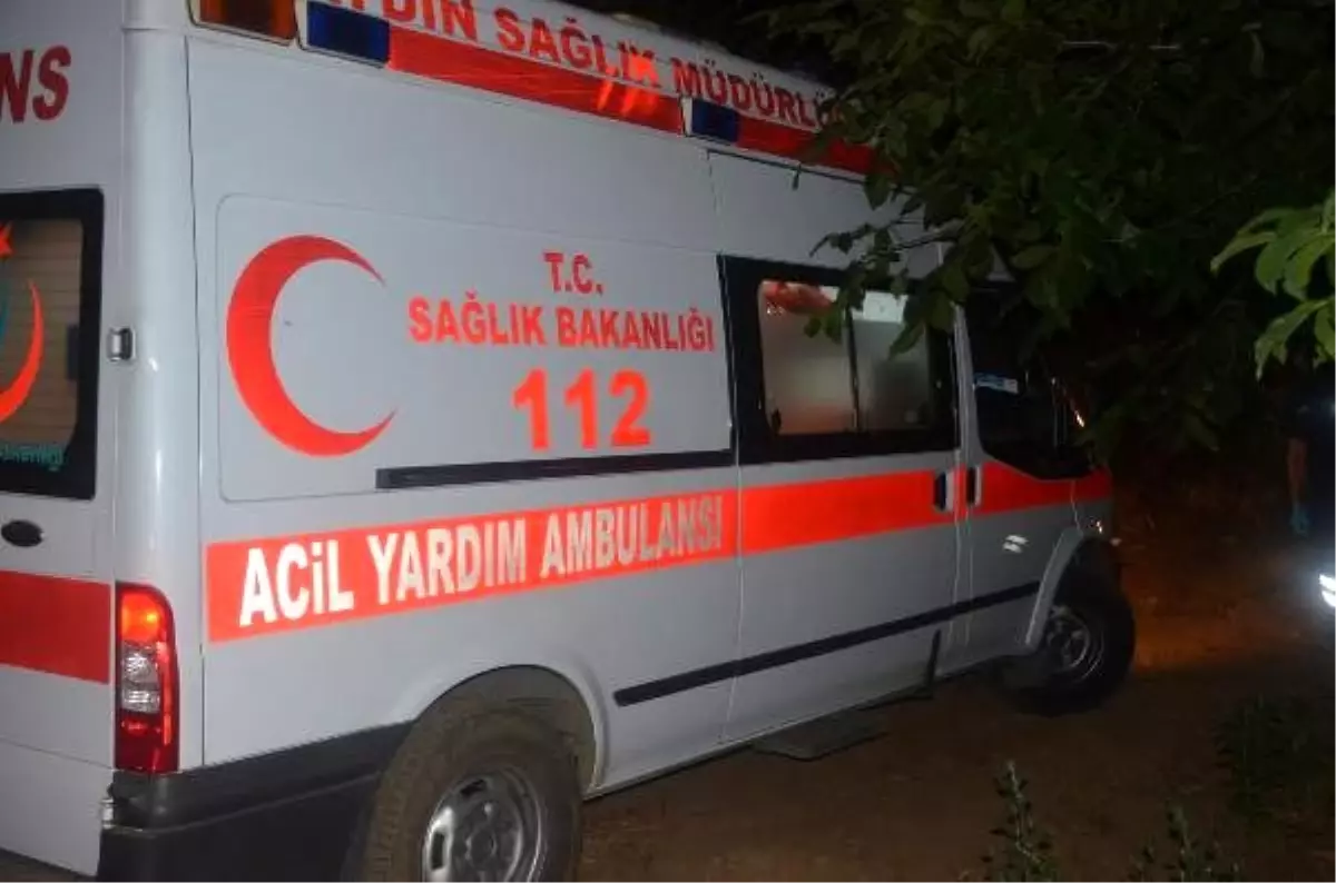 Traktör şarampole devrildi: baba ve kızı öldü