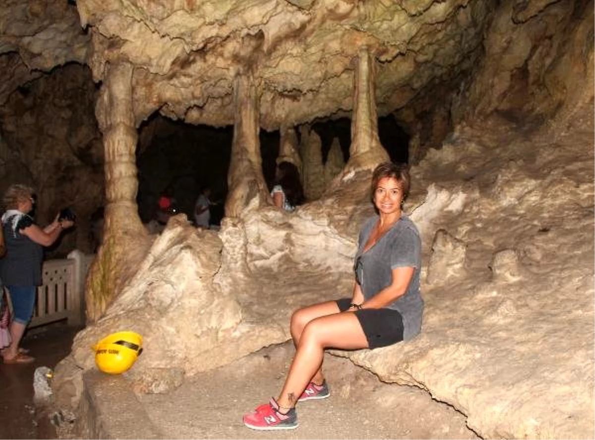 Turizme açılan ilk mağara İnsuyu\'na turist akını