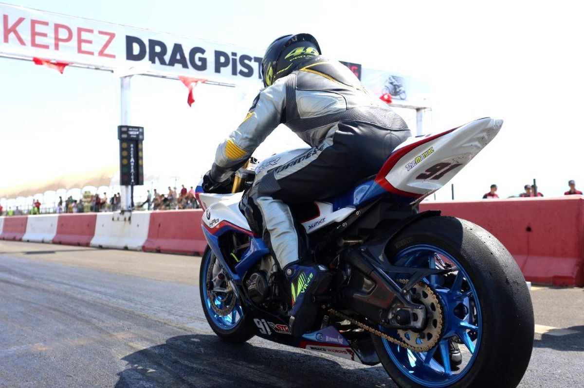 Türkiye Motodrag Şampiyonası Kepez\'de başladı