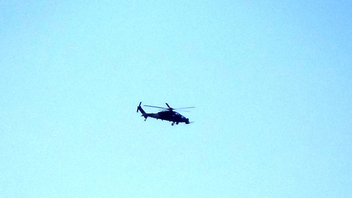 Yüksekova\'dan Irak sınırına taarruz helikopterleri