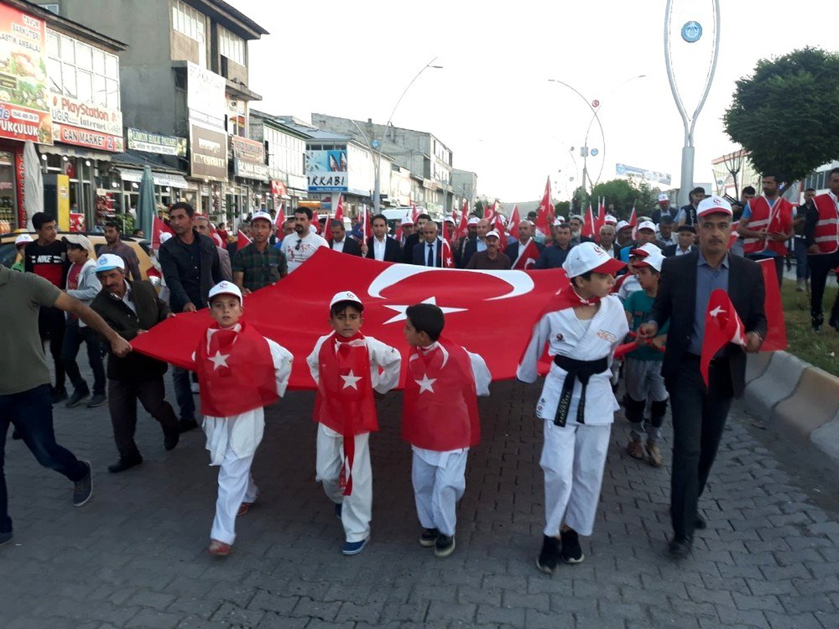 Çaldıran\'da 15 Temmuz Demokrasi ve Milli Birlik Günü