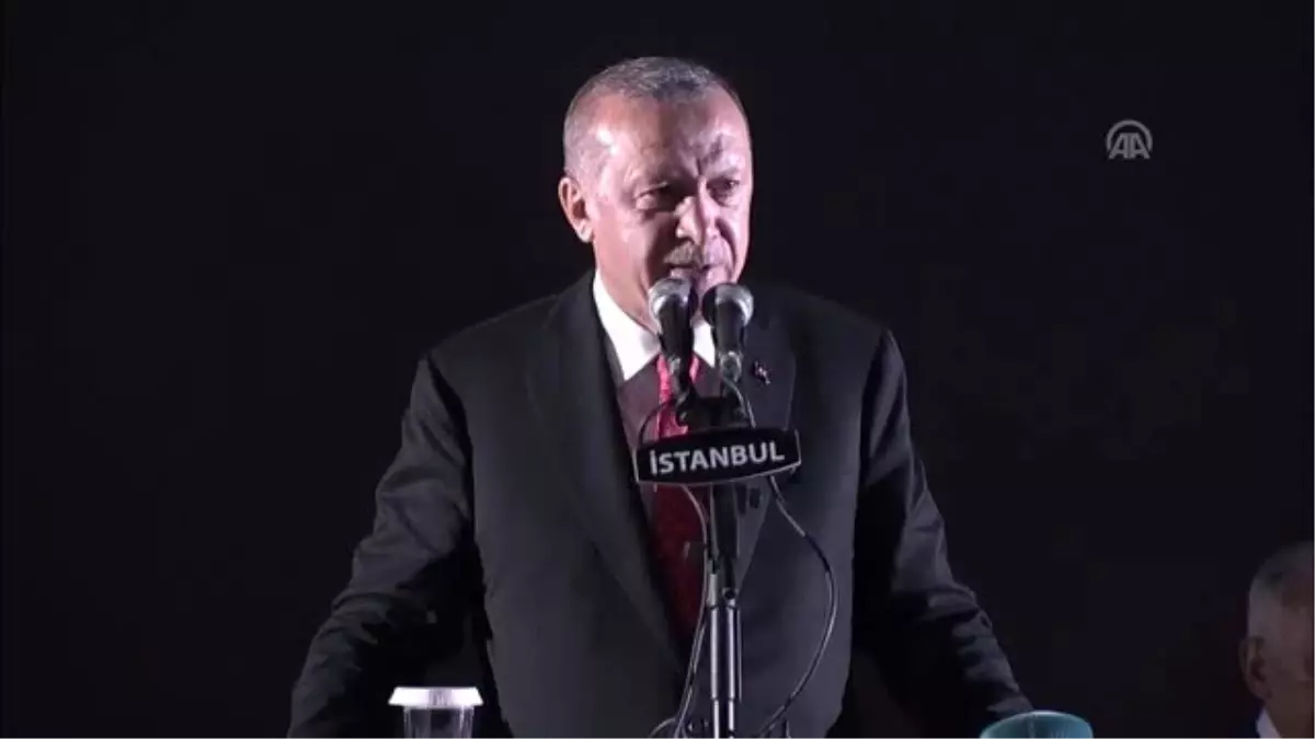 Cumhurbaşkanı Erdoğan: 15 Temmuz\'u unutursak daha büyük acıların, daha büyük kalleşliklerin...