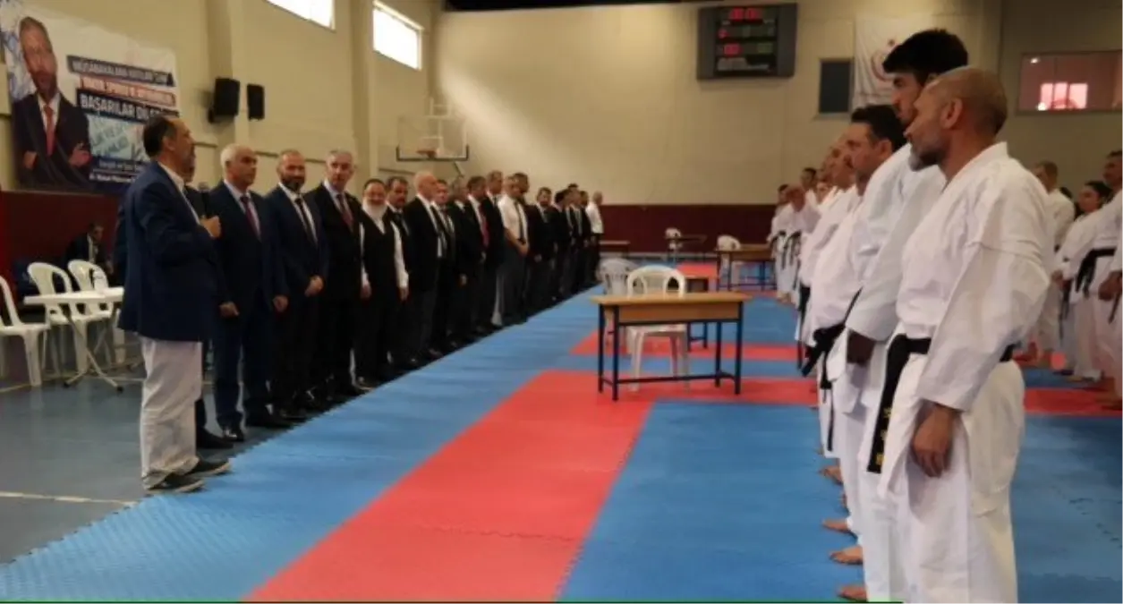 Delihasan, "15 Temmuz gecesi onurlu duruş sergileyen Karate camiasıyla gurur duyuyorum"