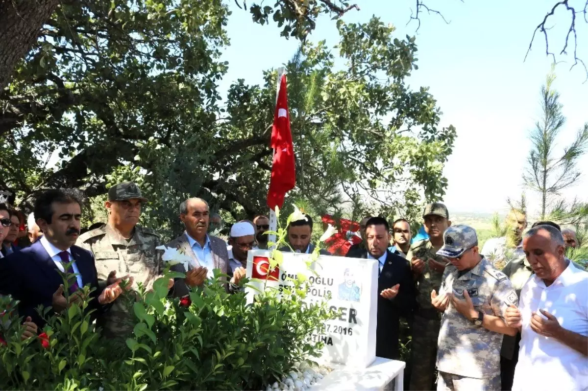 Diyarbakır\'da 15 Temmuz şehitleri unutulmadı