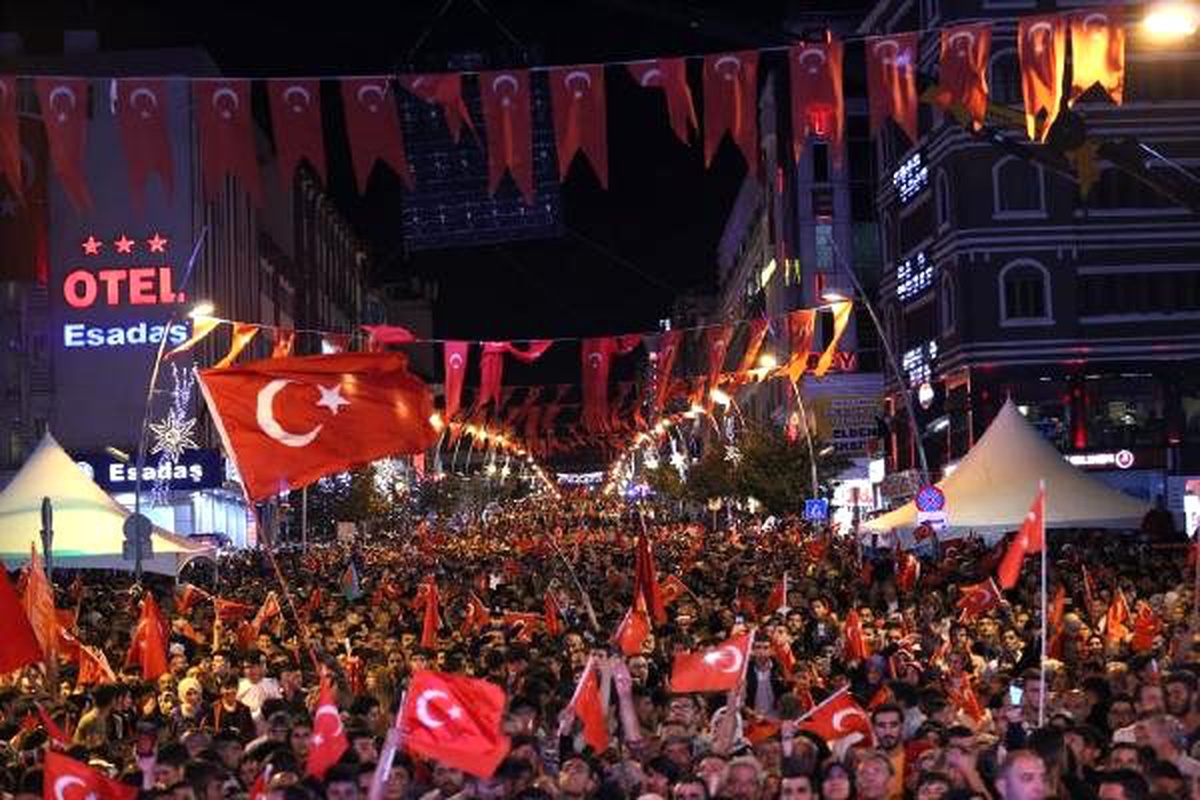 Erzurum \'Demokrasi Nöbeti\'nde