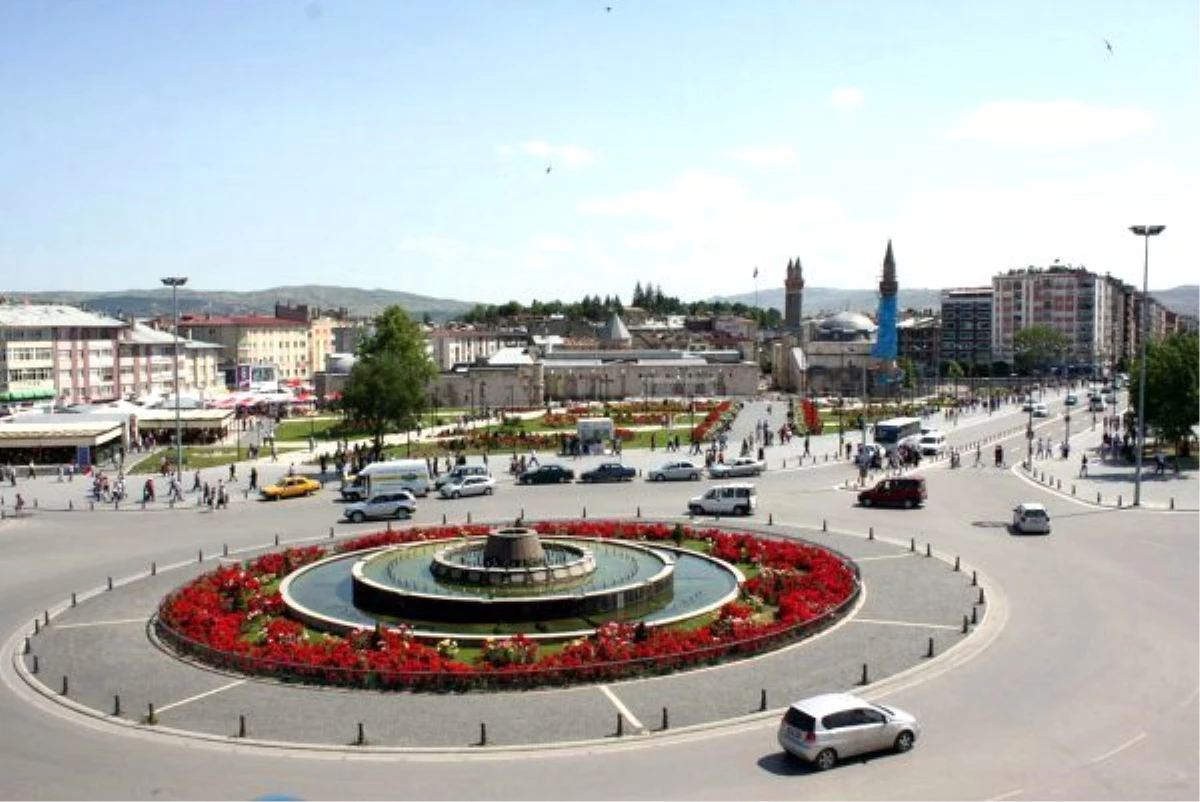 İstiklal Caddesi isminin değiştirilmesi teklifine vali son noktayı koydu