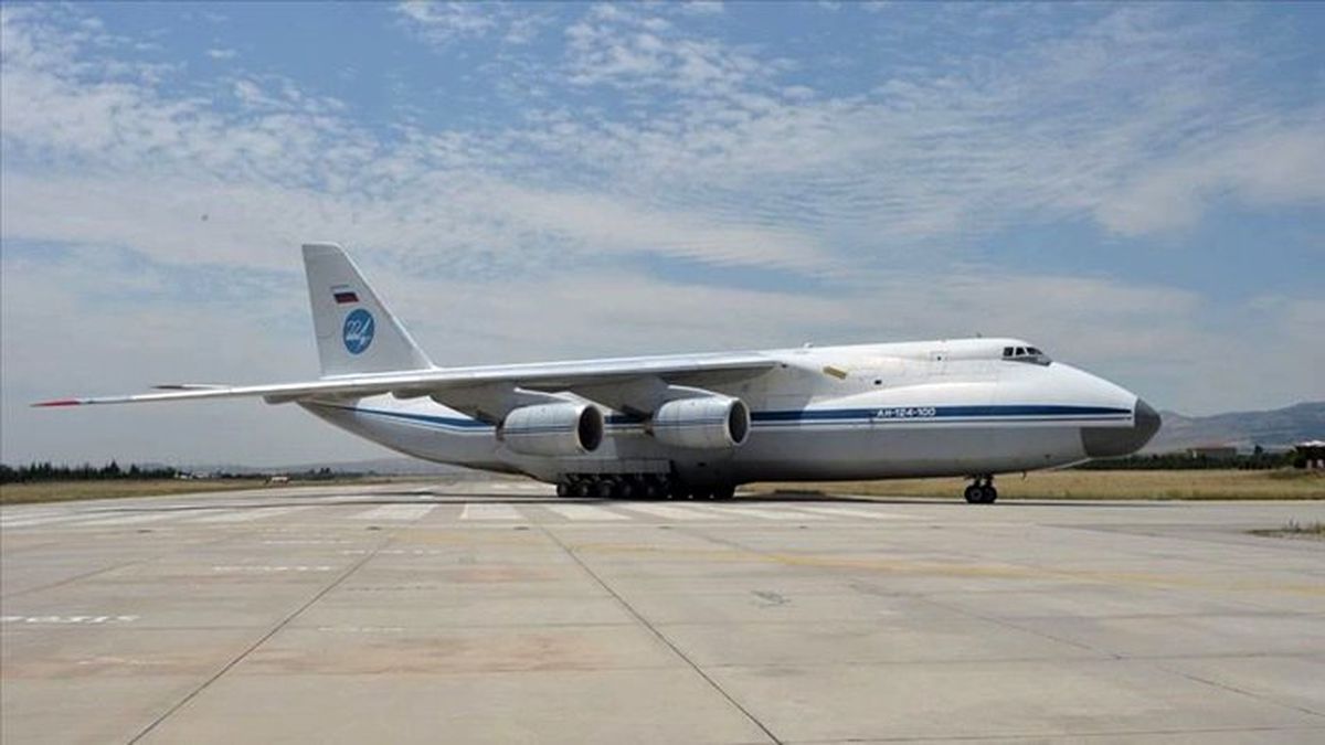 S-400 sevkiyatı kapsamında 8. uçak Mürted\'e indi