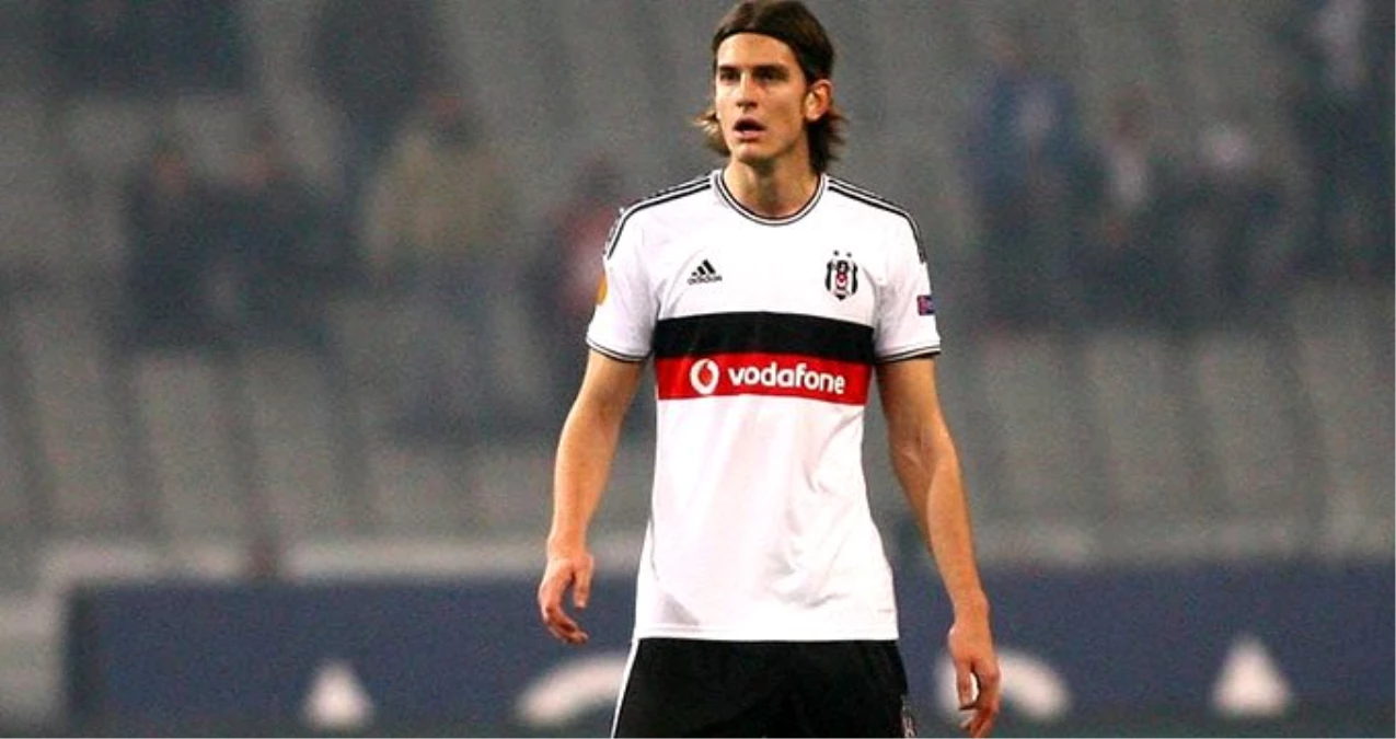 Beşiktaş, Atınç Nukan\'ı transfer etti