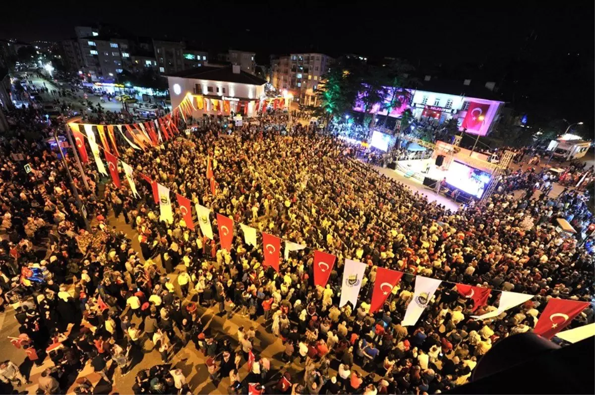 15 Temmuz\'da İnegöl meydanları boş bırakmadı