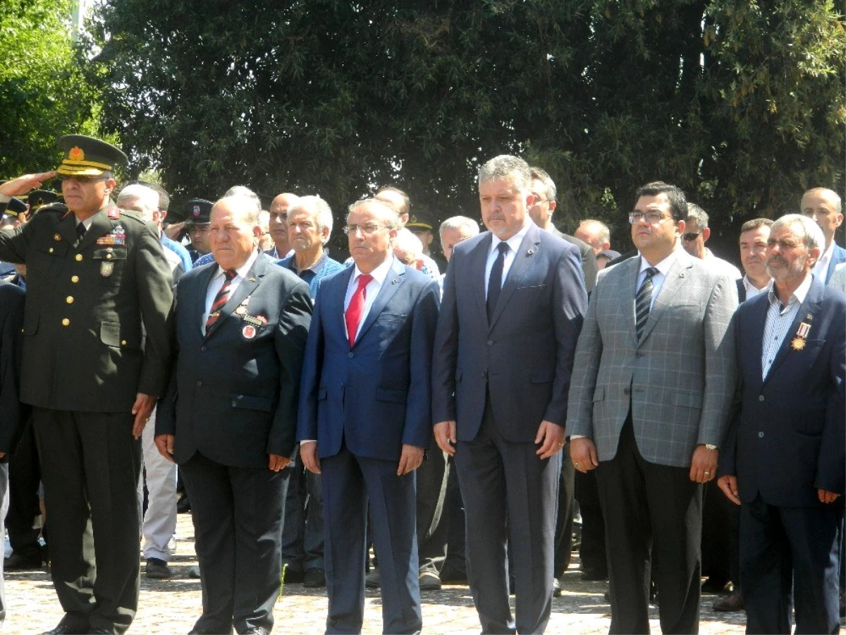 15 Temmuz için şehitlikte tören düzenlendi