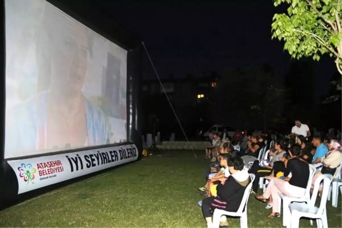 Ataşehir\'de akşamları sinema keyfi