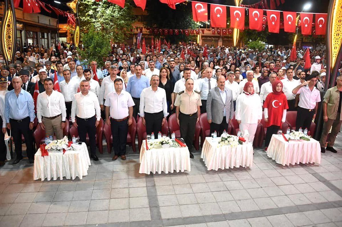 Başkan Bozdoğan: "15 Temmuz seçilmişlerin değil, inananların zaferidir"