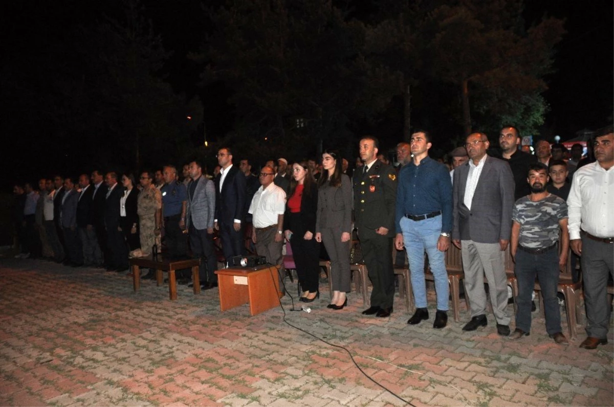Bulanık\'ta "Demokrasi ve Milli Birlik Günü" gece etkinlikleri ile son buldu