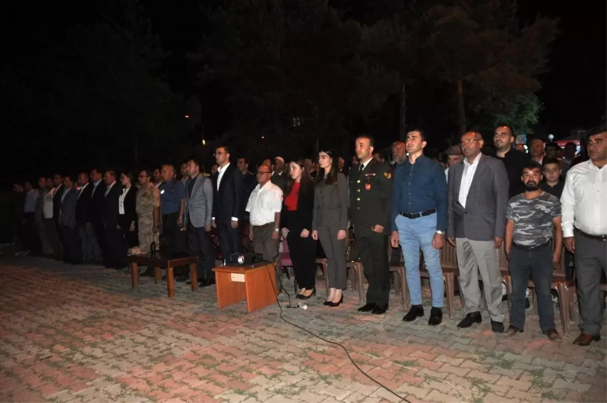 Bulanık\'ta "Demokrasi ve Milli Birlik Günü" gece etkinlikleri ile son buldu