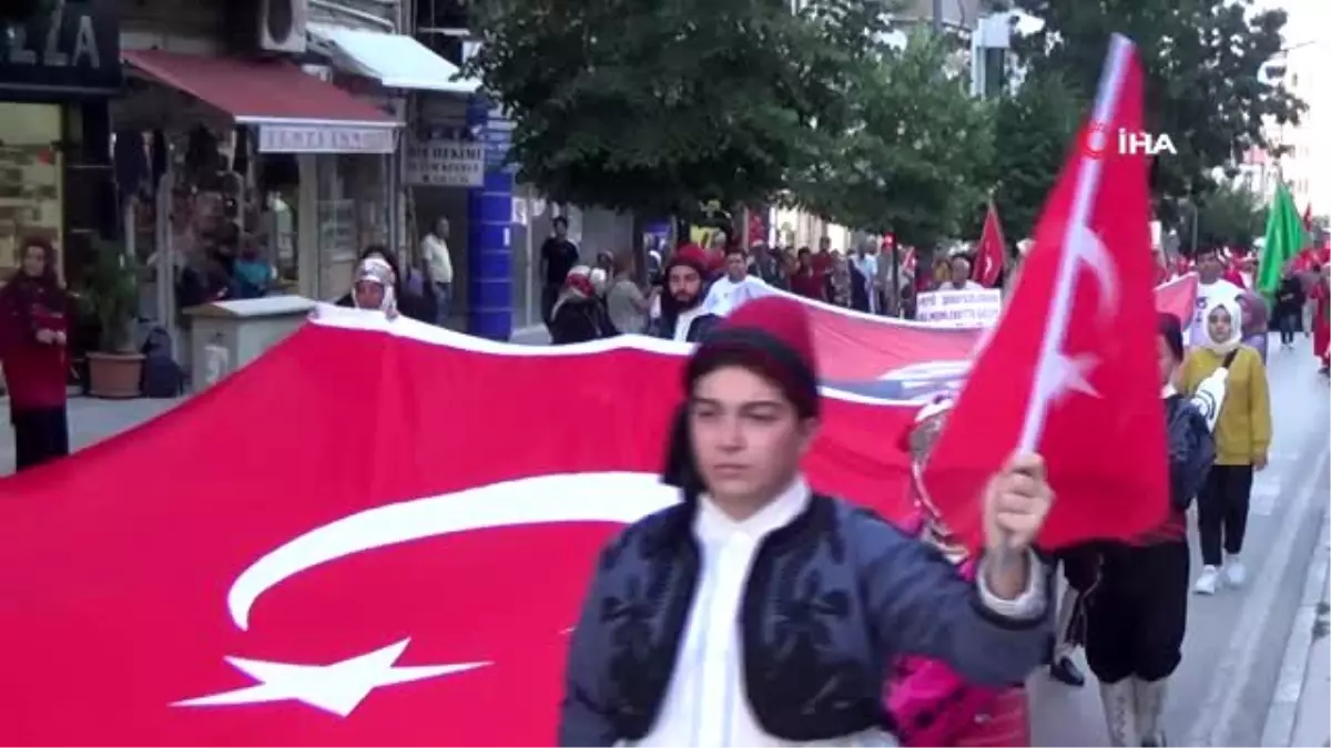 Burdur 15 Temmuz\'u unutmadığını, unutmayacağını bir kez daha güçlü ve coşkulu bir şekilde haykırdı