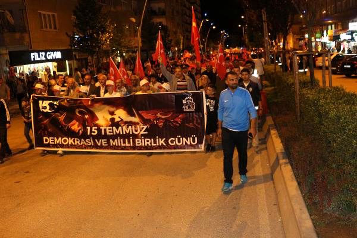 Çankırı\'da \'15 Temmuz\' yürüyüşü