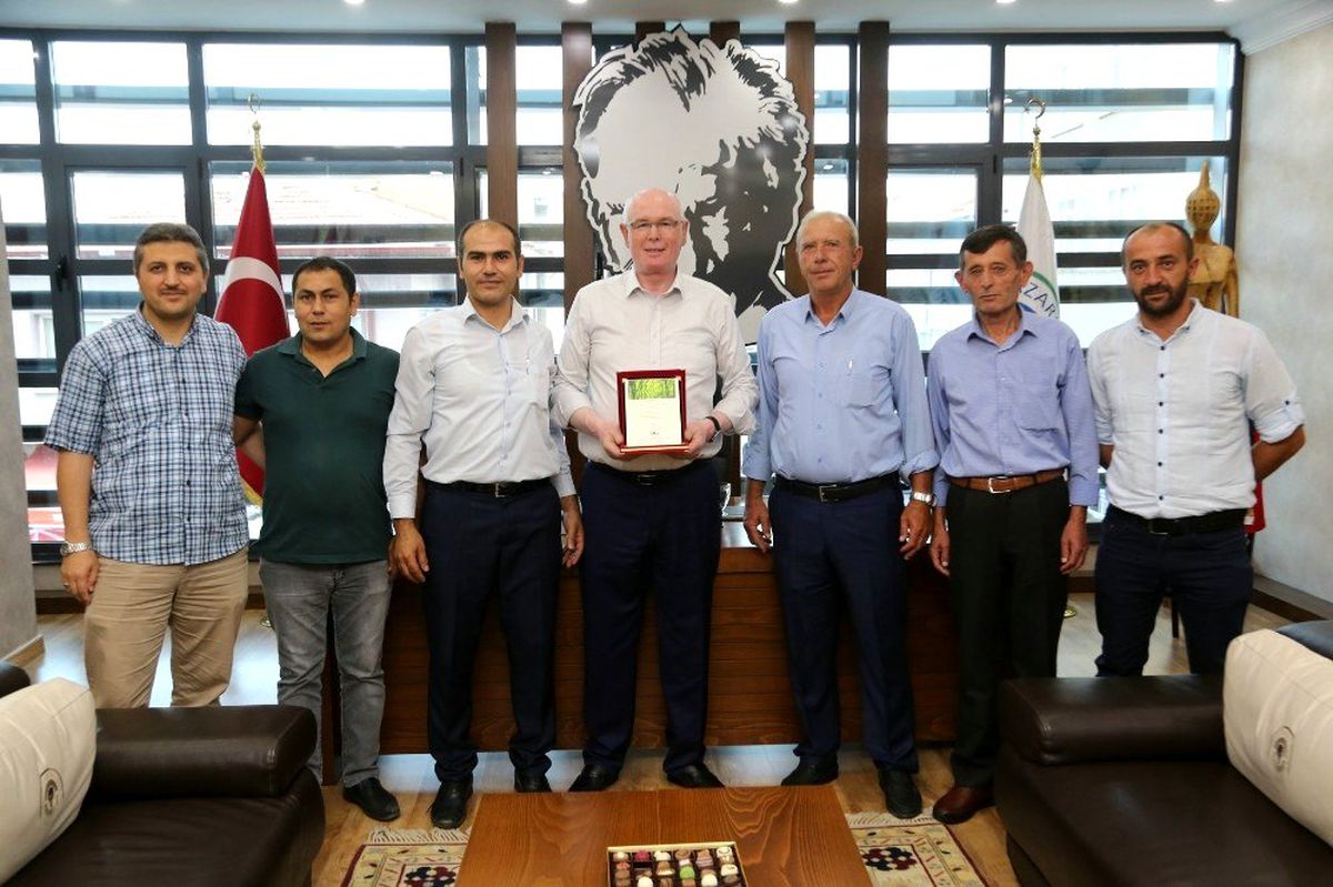 Derneklerden Başkan Kurt\'a tebrik ziyareti