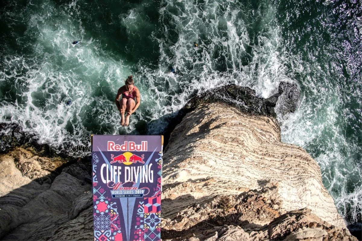 Red Bull Cliff Diving\'de şampiyonlar geleneği Lübnan\'da da bozmadı