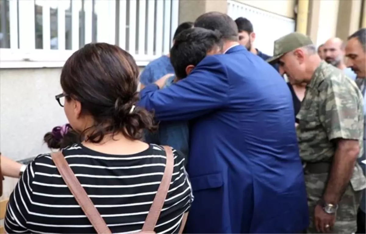 Tunceli\'de patlayıcı infilak etti: 2 çocuk yaşamını yitirdi