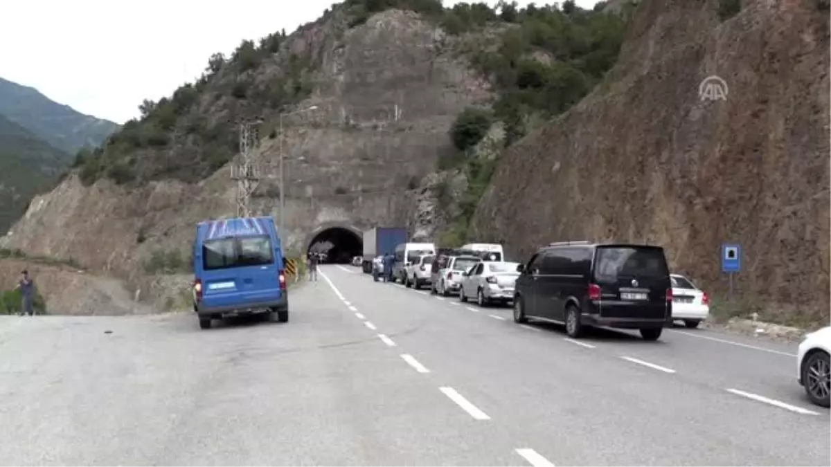 Zincirleme trafik kazası: 7 yaralı