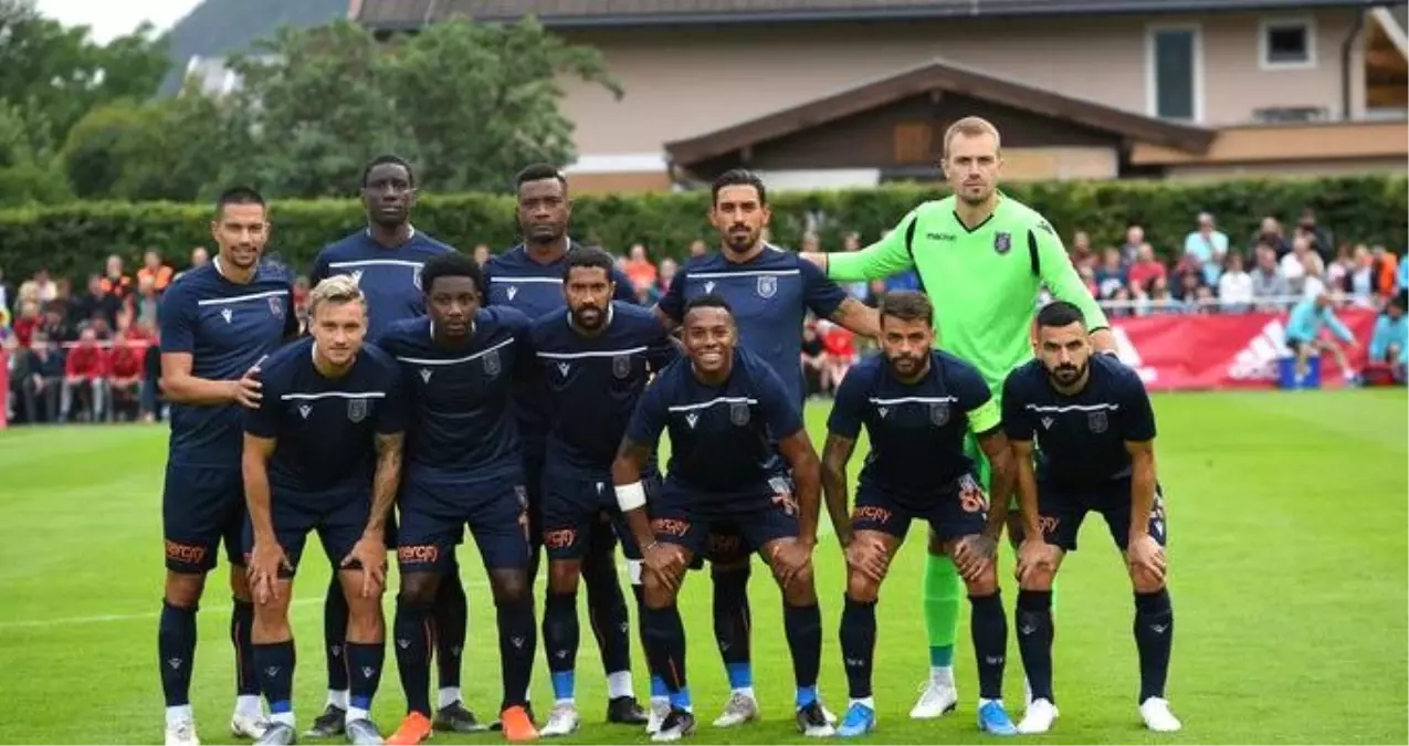 Başakşehir hazırlık maçında Mönchengladbach\'a 5-1 yenildi