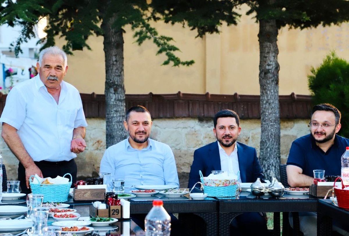 Başkan Arı, oda başkanlarıyla istişare toplantısında bir araya geldi
