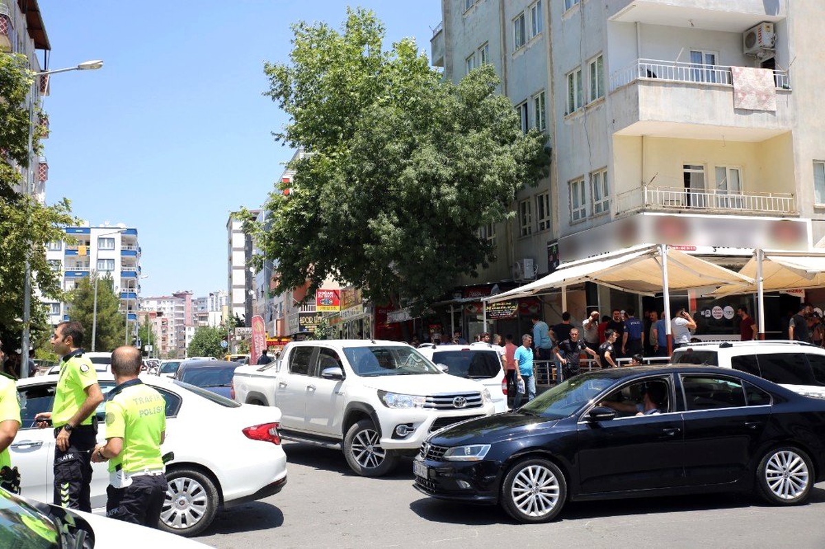 Batman\'da alacak-verecek kavgası: 1 yaralı