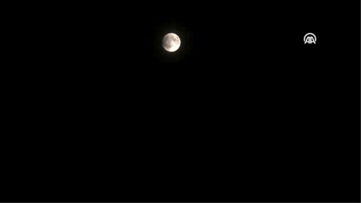 Bolu\'da "Parçalı Ay Tutulması"