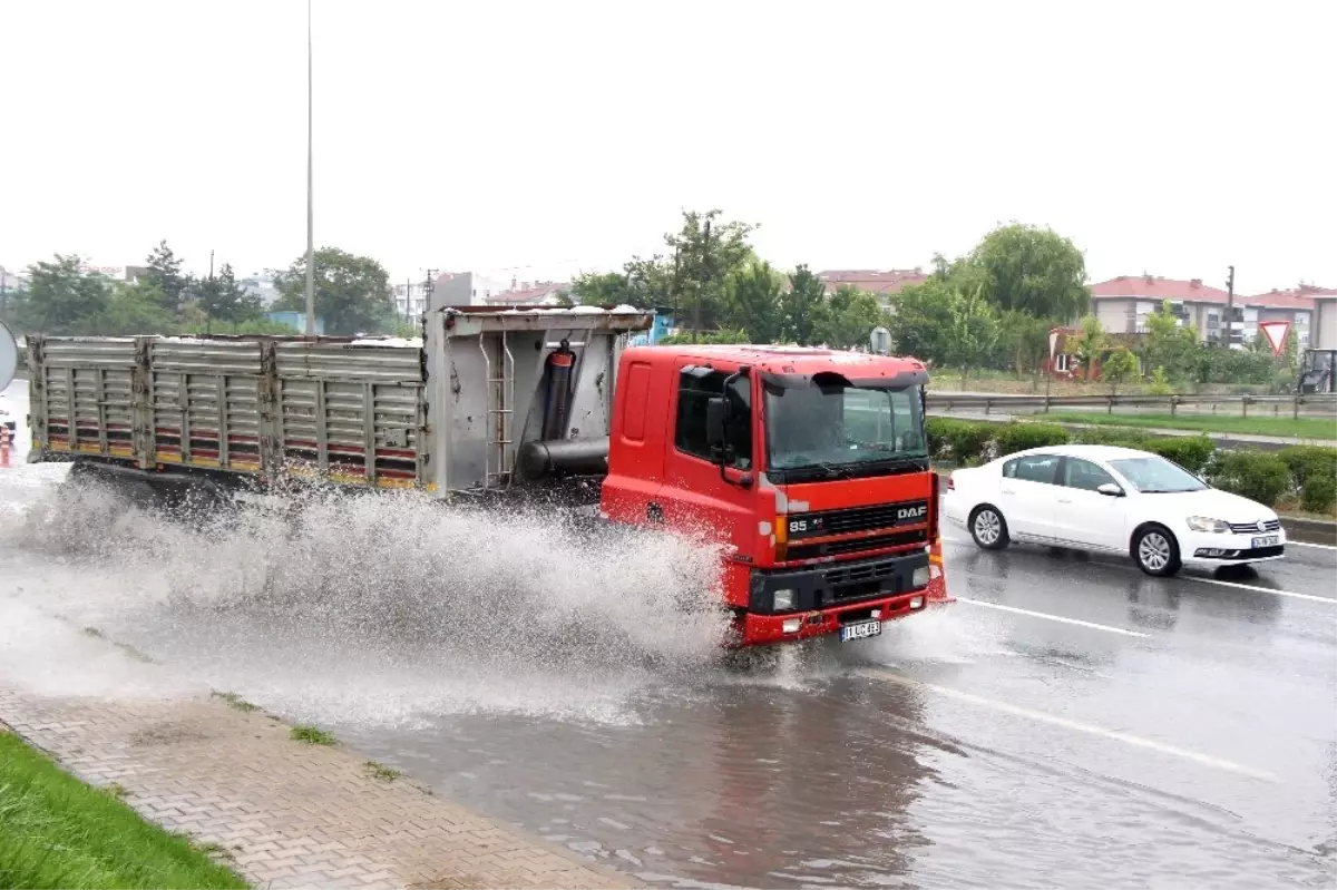 Eskişehir yağış altında