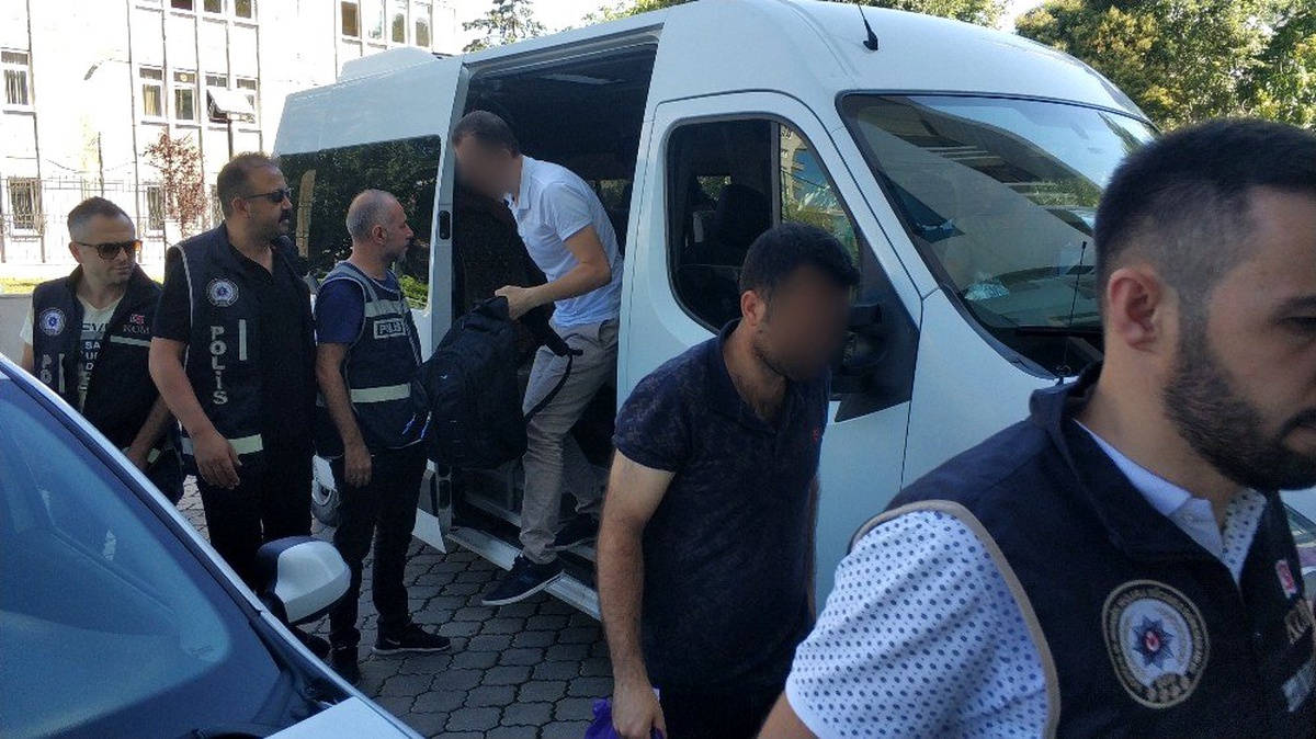 FETÖ soruşturmasında 8 kişiye adli kontrol