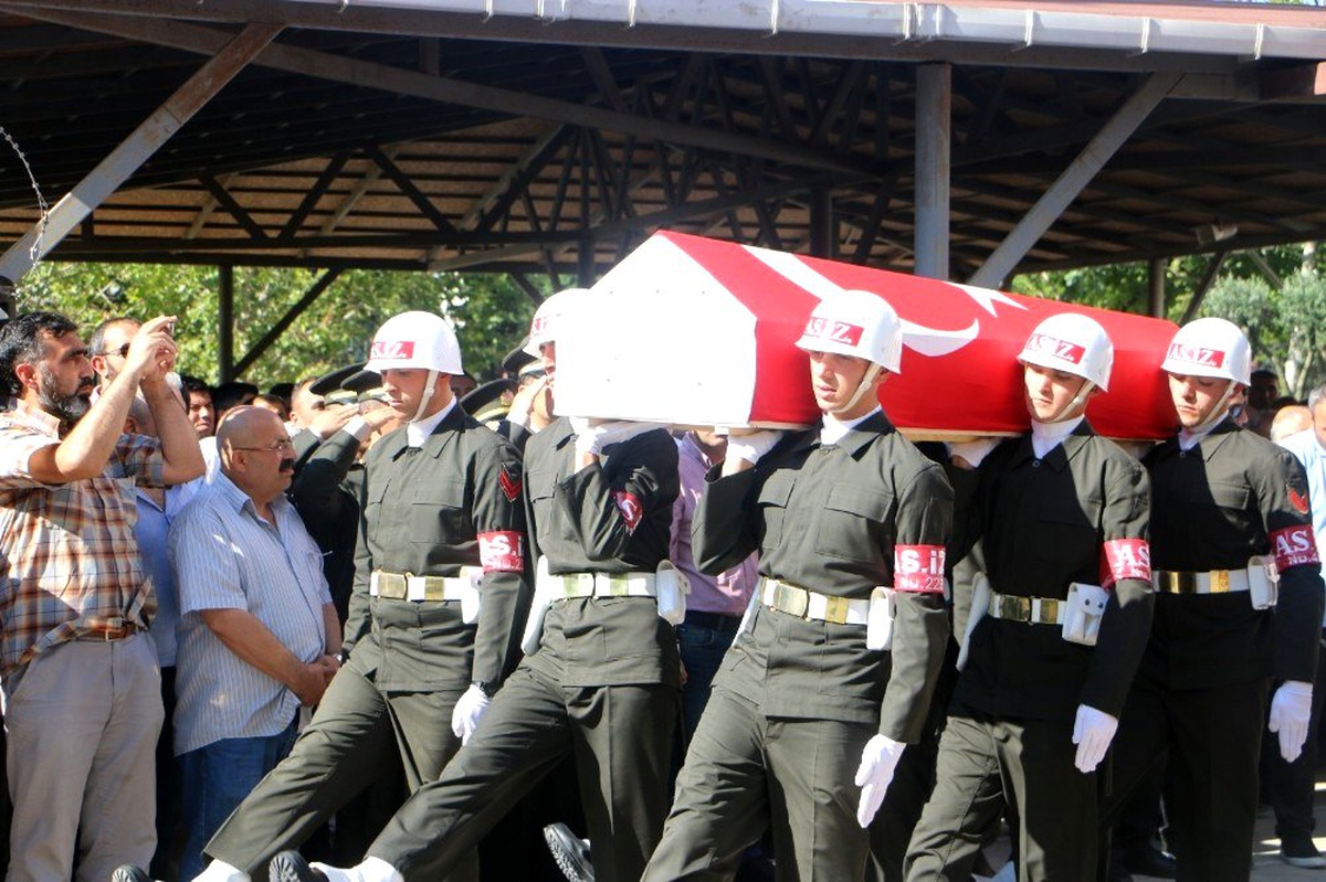 Kıbrıs Gazisi Dursun Türkmen son yolculuğuna uğurlandı