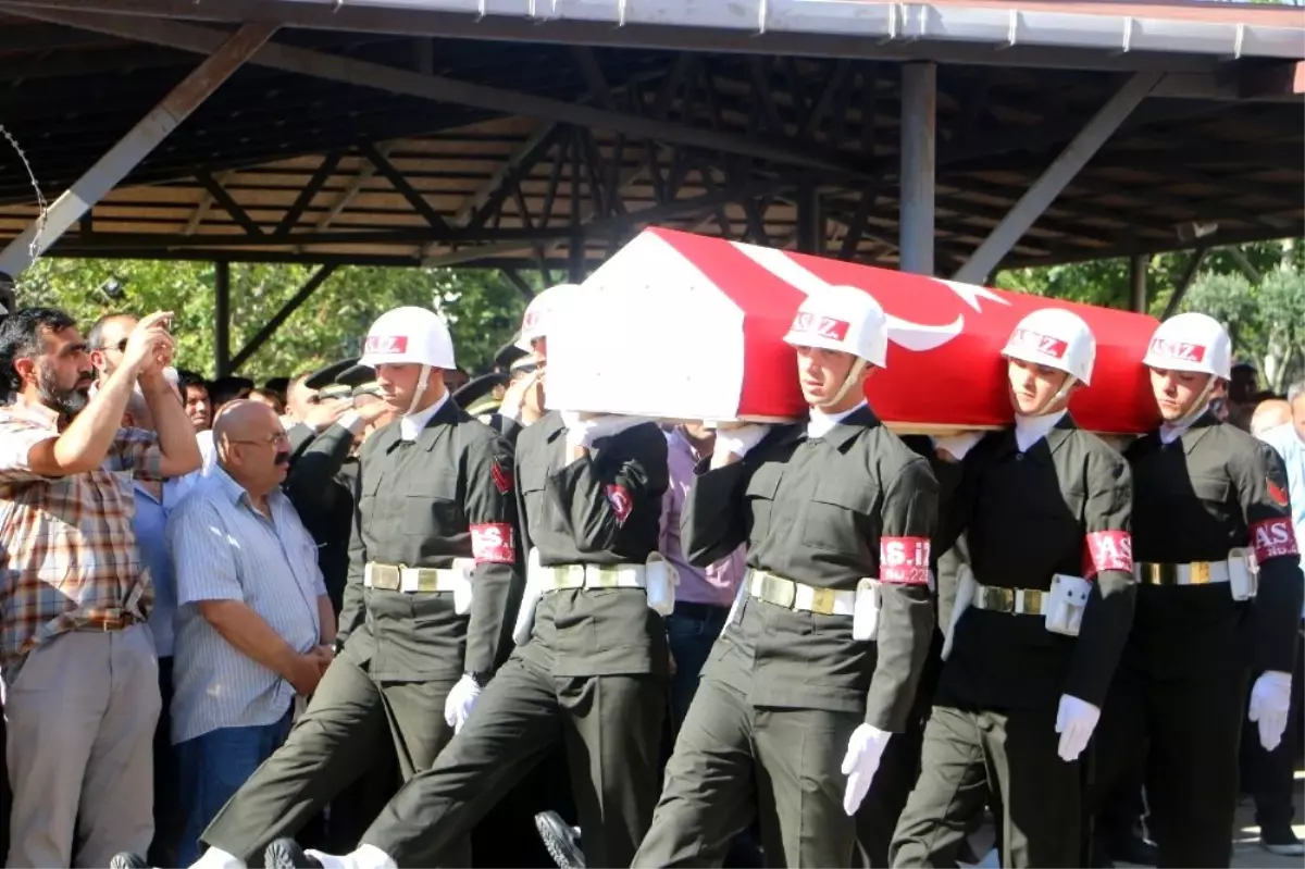 Kıbrıs Gazisi Dursun Türkmen son yolculuğuna uğurlandı