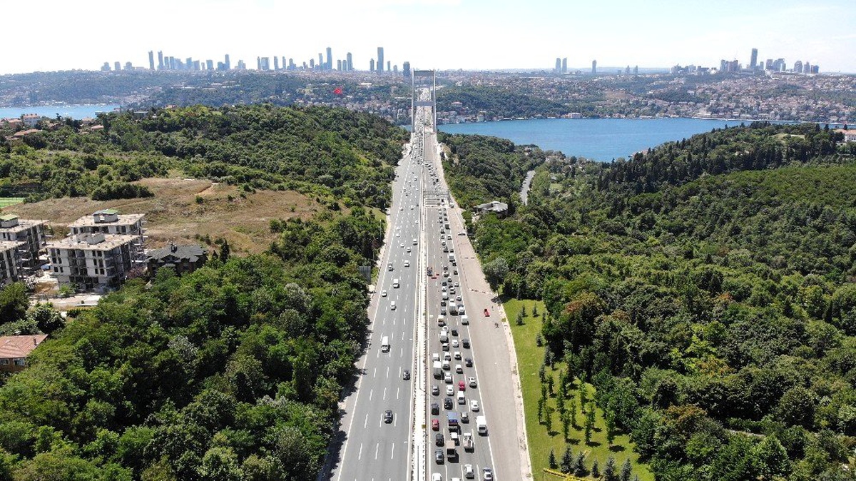 (Özel) FSM Köprüsü\'nde bakım ve onarım çalışmalarındaki son durum havadan görüntülendi