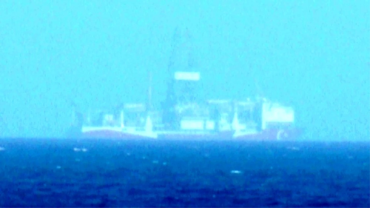 (Özel) Kıbrıs açıklarındaki Yavuz sondaj gemisinden ilk görüntüler