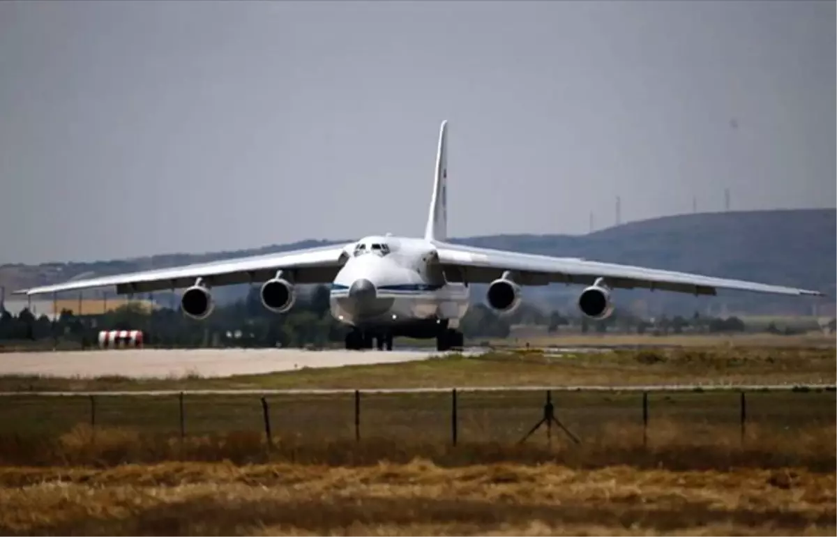 S-400 sevkiyatı kapsamında 13. uçak Mürted\'e indi