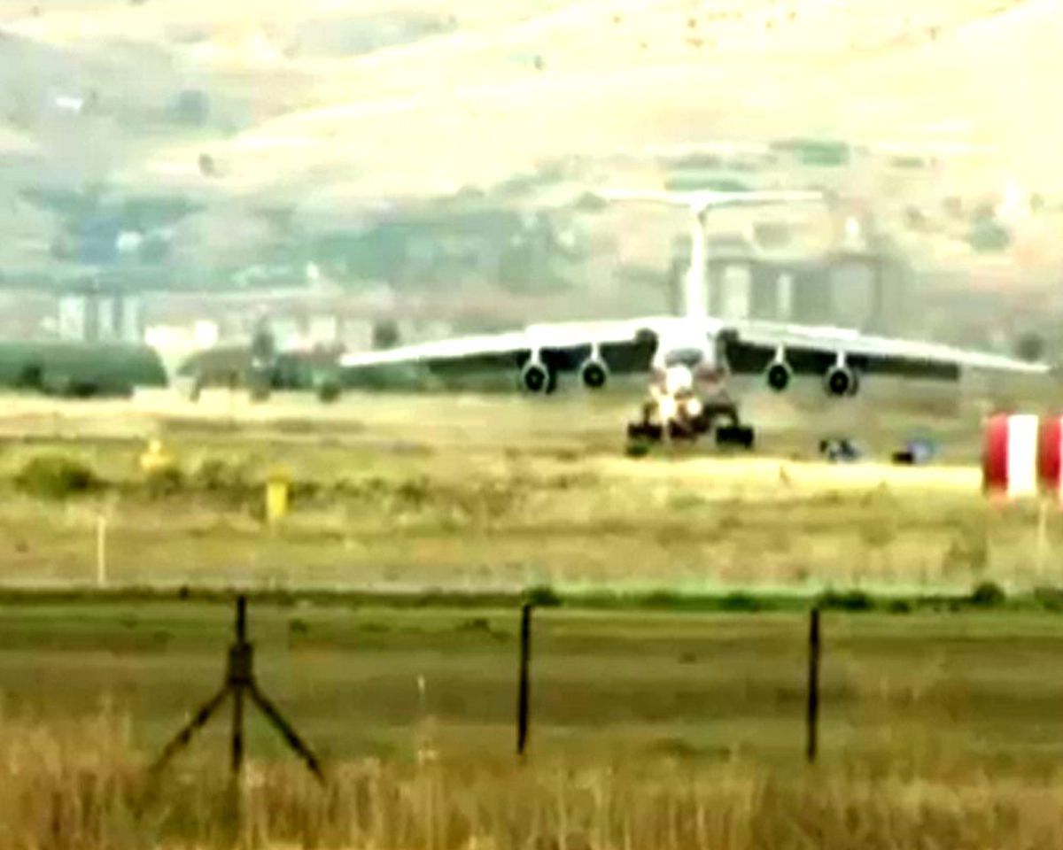 S-400 teslimatında 14. uçak Mürted Hava Üssü\'ne indi